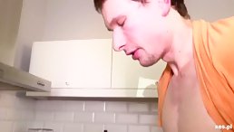 Thumb 10